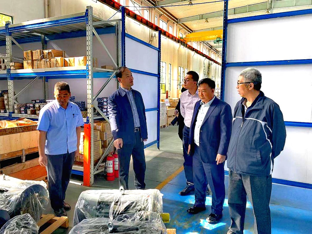 京城機(jī)電黨委副書記、總經(jīng)理王國華一行赴蘇州、寧波、溫州進(jìn)行液壓行業(yè)深度調(diào)研
