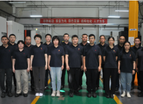 以匠心鑄就卓越，以創(chuàng)新引領(lǐng)未來  華德液壓王西杰技能大師工作室獲評(píng)“區(qū)級(jí)技能大師工作室”稱號(hào)